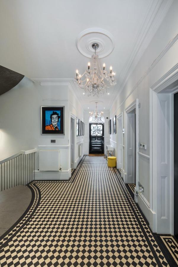 Dream House London With Gym, Cinema And Housekeeper Villa Ийлинг Екстериор снимка